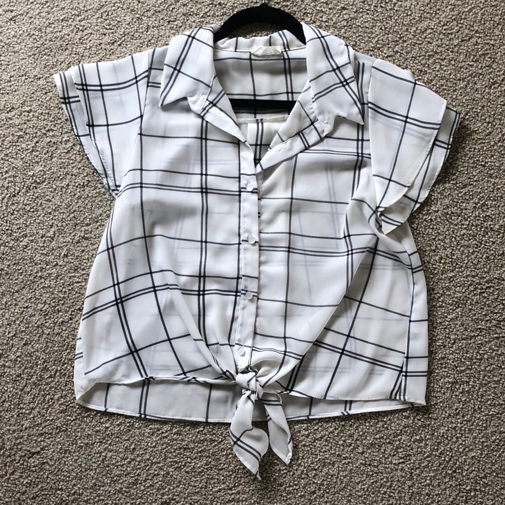 Sienna Sky Plaid Chiffon Tie-Front Blouse Ruffle Sleeve White Black S